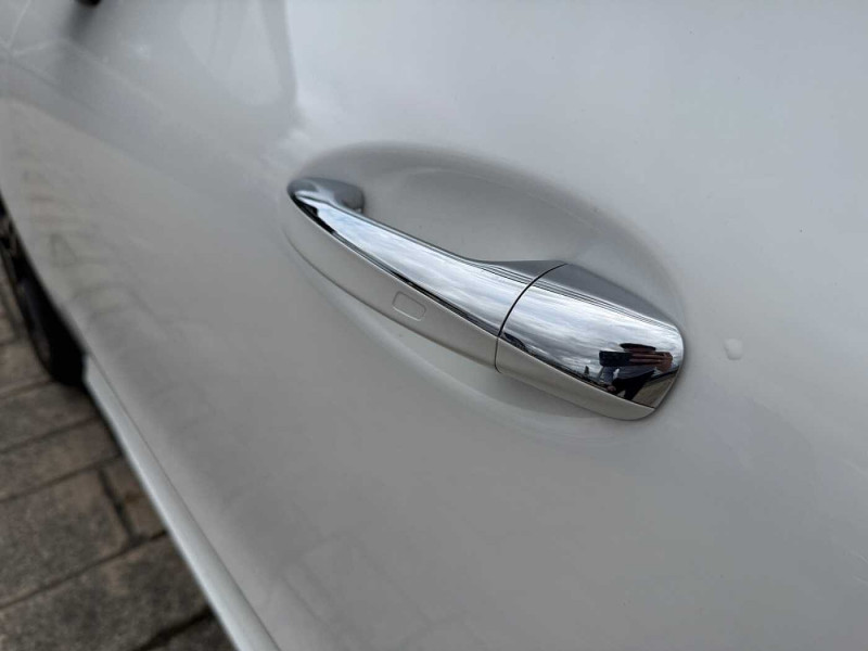 Occasion MERCEDES-BENZ CLA CLA 250 e Shooting Brake AMG Line 2024 Blanc 40890 € à Namur