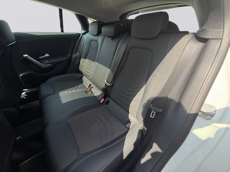 Occasion MERCEDES-BENZ CLA CLA 180 d Shooting Brake Luxury Line 2024 Blanc 34890 € à Namur
