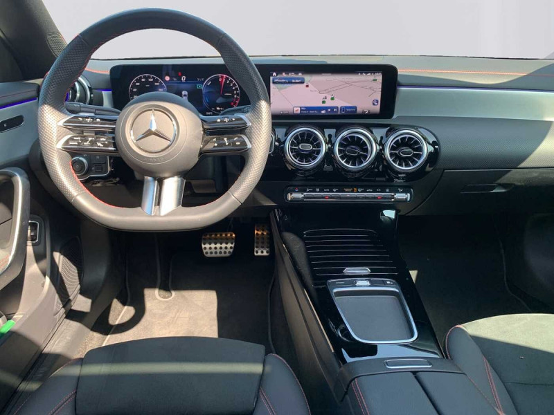 Occasion MERCEDES-BENZ CLA CLA 250 e Coupé AMG Line 2024 Gris 41890 € à Namur