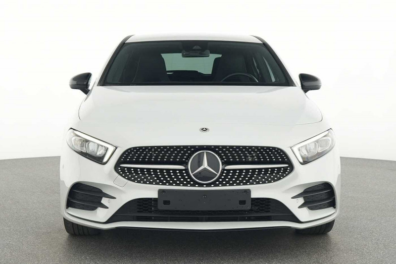 Used MERCEDES-BENZ A 250 A 250 e AMG Line 2021 Argent € 28890 in Namur