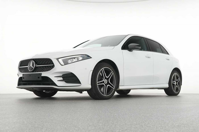 Used MERCEDES-BENZ A 250 A 250 e AMG Line 2021 Argent € 28890 in Namur