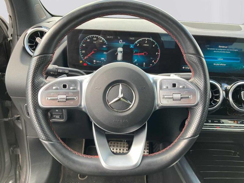Used MERCEDES-BENZ GLA GLA 200 d AMG Line 2021 Gris € 33890 in Namur
