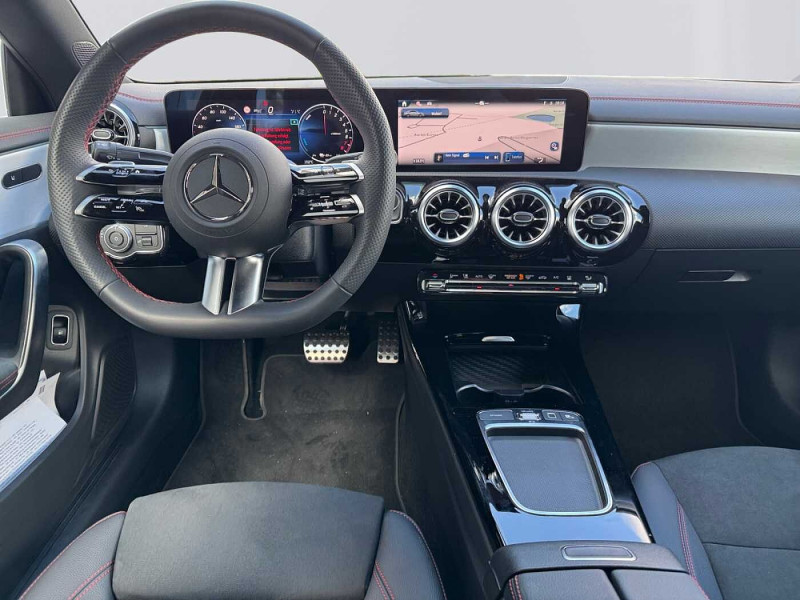 Occasion MERCEDES-BENZ CLA CLA 250 e Coupé AMG Line 2024 Noir 42890 € à Namur