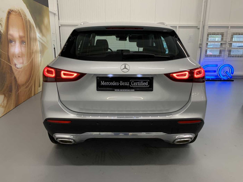 Used MERCEDES-BENZ GLA GLA 180 Progressive 2023 Argent € 33890 in Namur