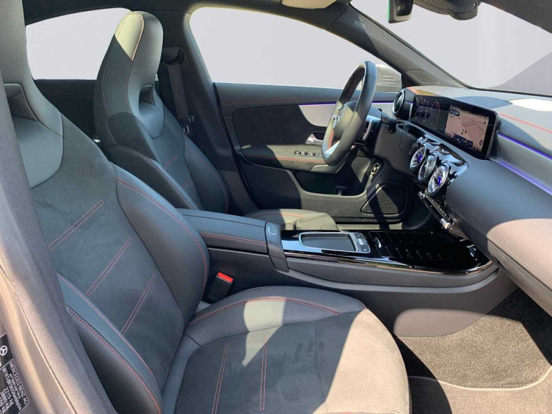 Occasion MERCEDES-BENZ CLA CLA 250 e Coupé AMG Line 2024 Gris 41890 € à Namur