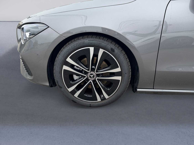 Used MERCEDES-BENZ CLA CLA 180 Coupé Progressive 2024 Gris € 31890 in Namur