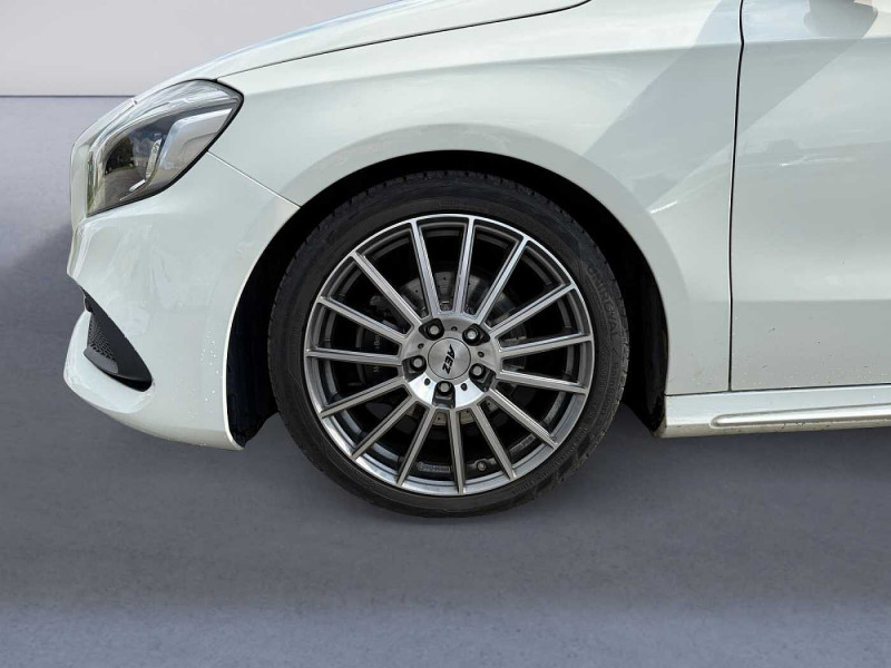 Occasion MERCEDES-BENZ Classe A A 160 AMG Line 2017 Blanc 16790 € à Namur