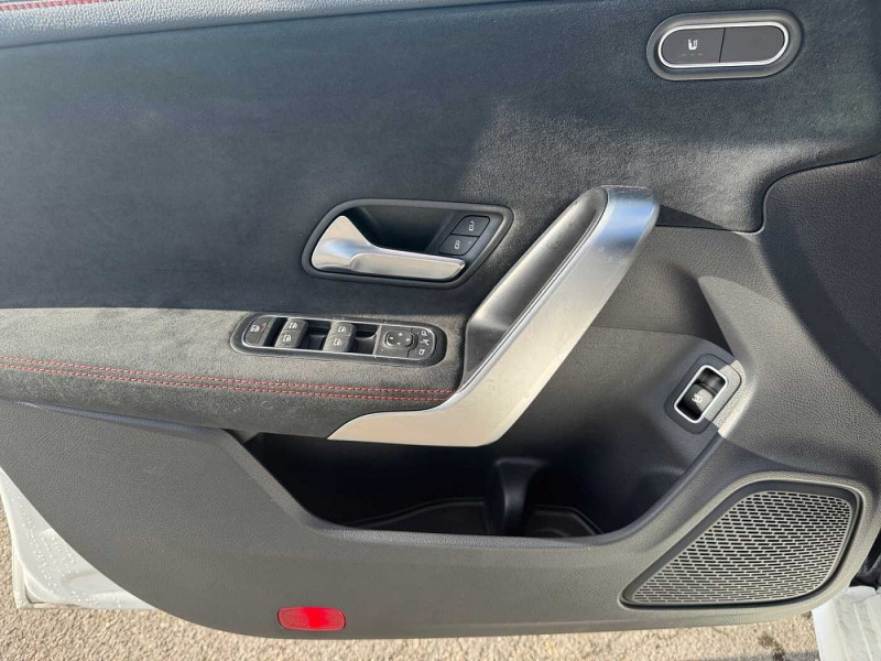 Occasion MERCEDES-BENZ CLA 180 Shooting Brake CLA 180 Shooting Brake AMG Line 2024 Blanc 36890 € à Namur