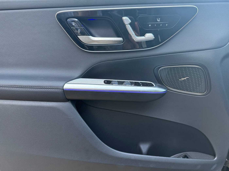 Occasion MERCEDES-BENZ GLC GLC 300 e 4MATIC AMG Line 2024 Noir 64390 € à Namur