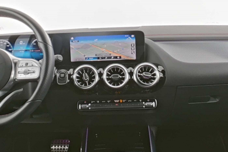 Occasion MERCEDES-BENZ EQA EQA 250 AMG Line 2021 Argent 31890 € à Namur