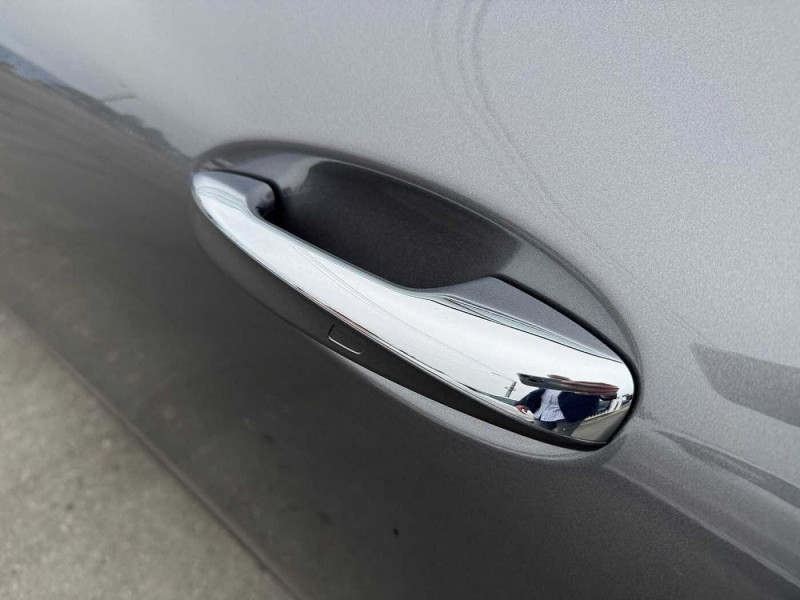 Used MERCEDES-BENZ CLA CLA 180 Coupé Progressive 2024 Gris € 31890 in Namur