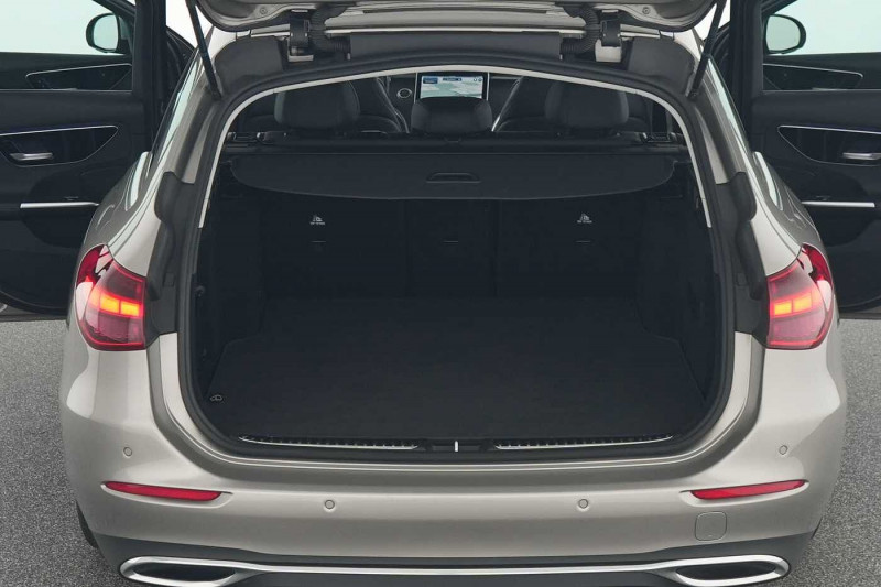 Used MERCEDES-BENZ Classe C C 200 d Break Avantgarde 2023 Argent € 33390 in Namur