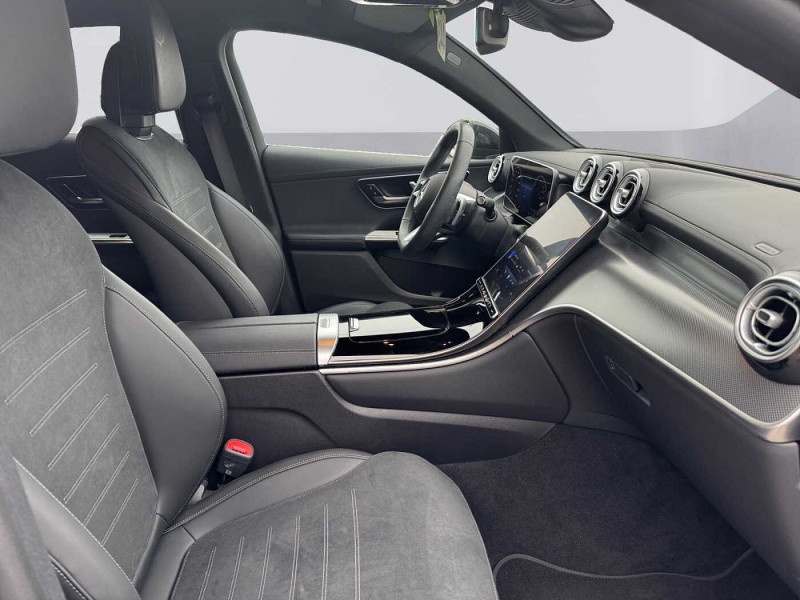 Used MERCEDES-BENZ GLC GLC 300 de 4MATIC Coupé AMG Line 2024 Gris € 69890 in Namur