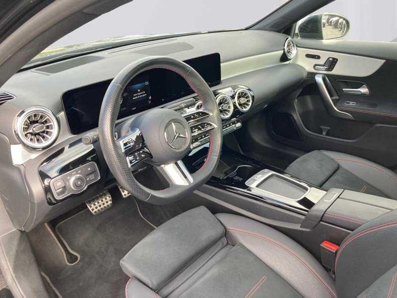 Occasion MERCEDES-BENZ A 250 A 250 e Berline AMG Line 2023 Noir 36890 € à Namur