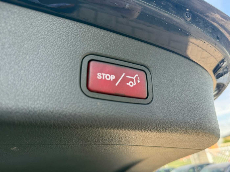 Occasion MERCEDES-BENZ GLC GLC 300 e 4MATIC AMG Line 2024 Noir 64390 € à Namur