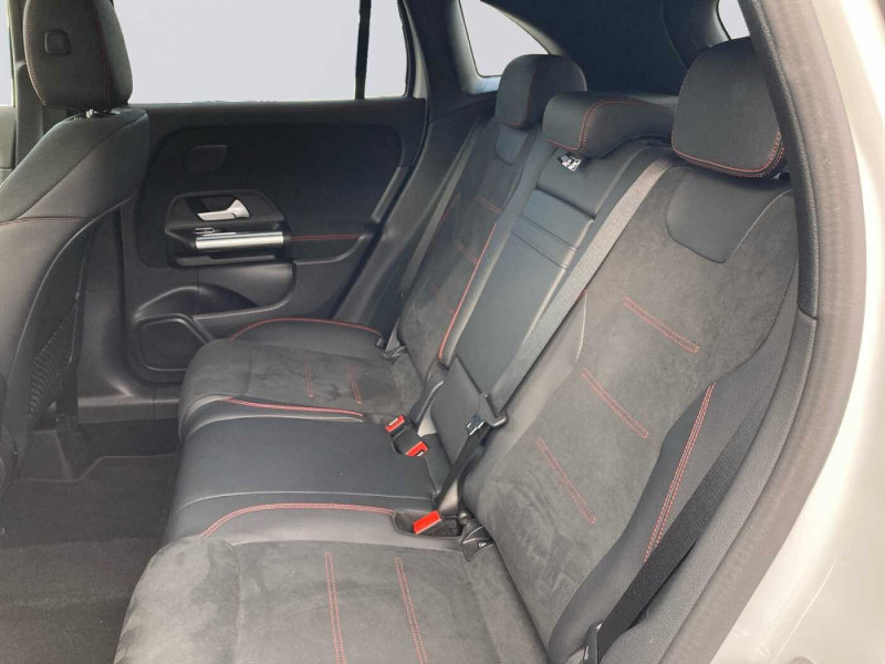 Occasion MERCEDES-BENZ GLA 250 GLA 250 e AMG Line 2023 Argent 44390 € à Namur
