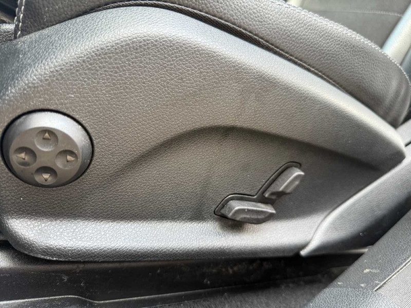 Occasion MERCEDES-BENZ GLC GLC 220 d 4M AMG Line 2018 Argent 30890 € à Namur