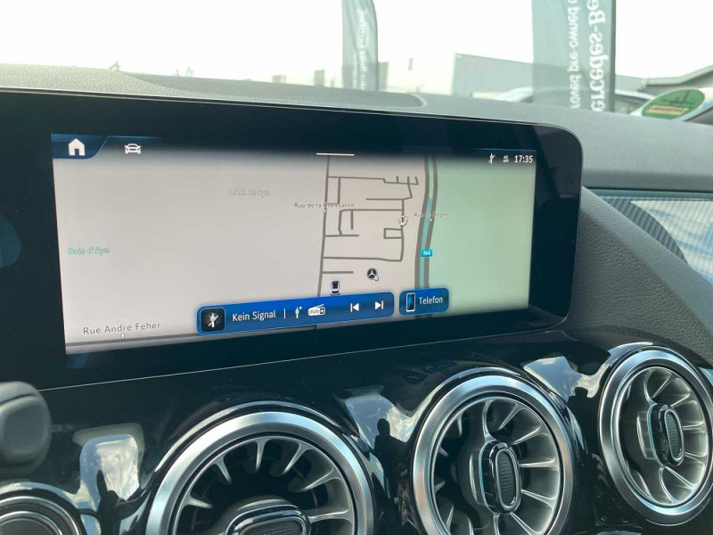 Occasion MERCEDES-BENZ GLA 250 GLA 250 e AMG Line 2023 Argent 44390 € à Namur