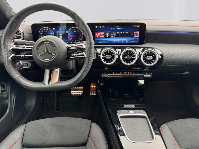 Occasion MERCEDES-BENZ CLA CLA 180 d Coupé AMG Line 2024 Noir 37890 € à Namur