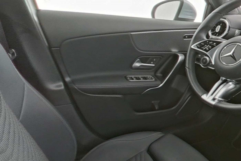 Occasion MERCEDES-BENZ Classe A A 180 Progressive 2024 Argent 26390 € à Namur