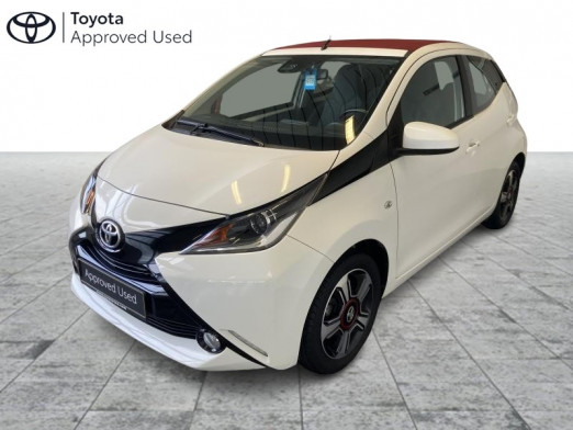 Occasion TOYOTA Aygo 1.0 VVT-i 5MT x-play and x-music with bordeaux 2017 WHITE 11 900 € à Schifflange