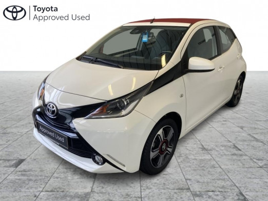 Occasion TOYOTA Aygo 1.0 VVT-i 5MT x-play and x-music with bordeaux 2017 WHITE 11 900 € à Schifflange