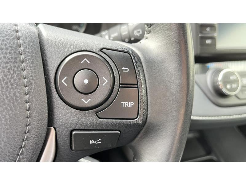Occasion TOYOTA RAV4 2.5 Hybrid 2WD e-CVT Comfort and Black Edition 2018 GREY 26900 € à Schifflange