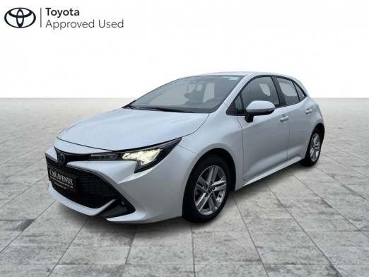 Used TOYOTA Corolla 1.8 hybrid Dynamic HB+navi+parking sensor 2022 WHITE € 24,990 in Bertrange