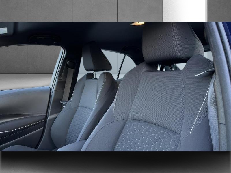 Occasion TOYOTA Corolla 1.8 Hybrid Dynamic HB+navi+parking ar 2022 BLUE 24990 € à Bertrange