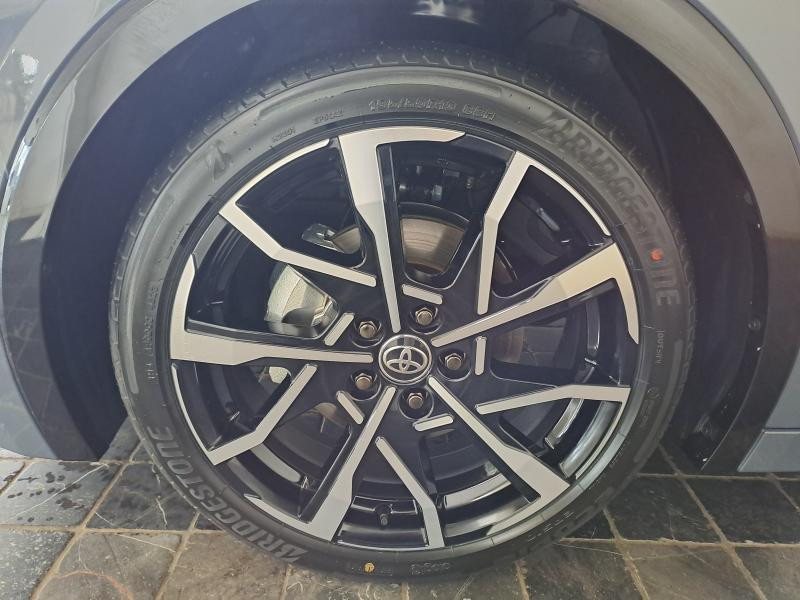 Occasion TOYOTA Prius 2.0 PHEV Hybrid Liftback PHEV Hybrid Premium P 2024 GREY 44990 € à Schifflange