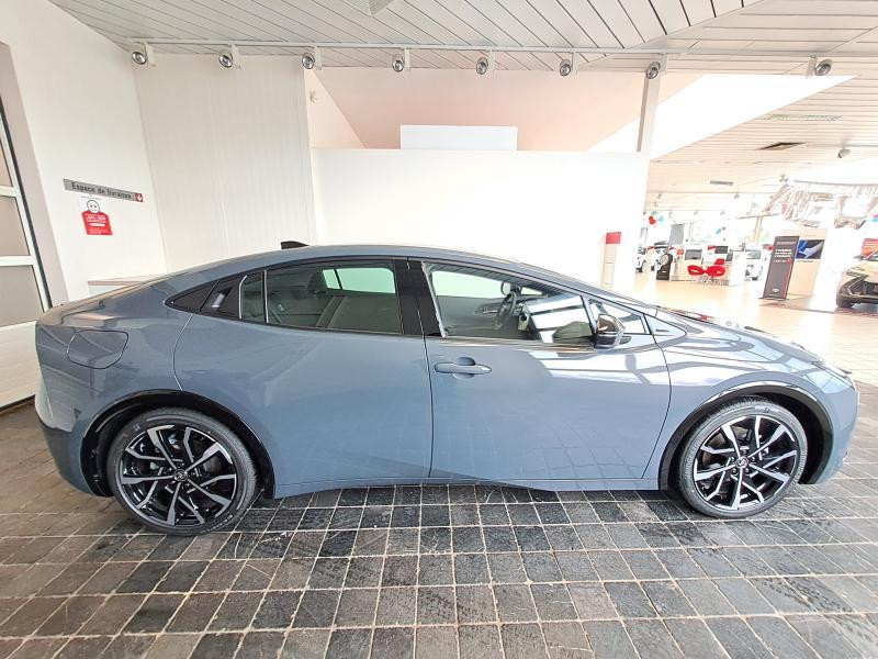 Occasion TOYOTA Prius 2.0 PHEV Hybrid Liftback PHEV Hybrid Premium P 2024 GREY 47990 € à Schifflange