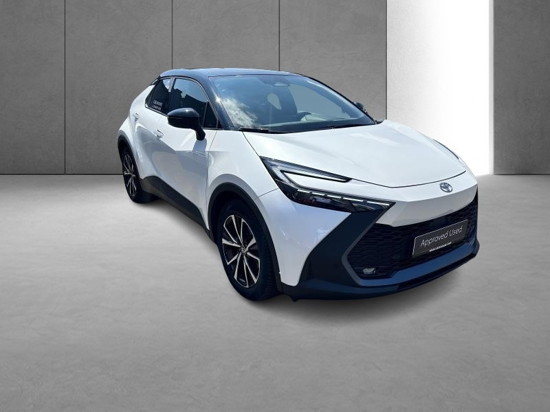 Used TOYOTA C-HR 2 2.0L HEV DYNAMIC PLUS + TECHNO 2024 WHITE € 37535 in Bertrange