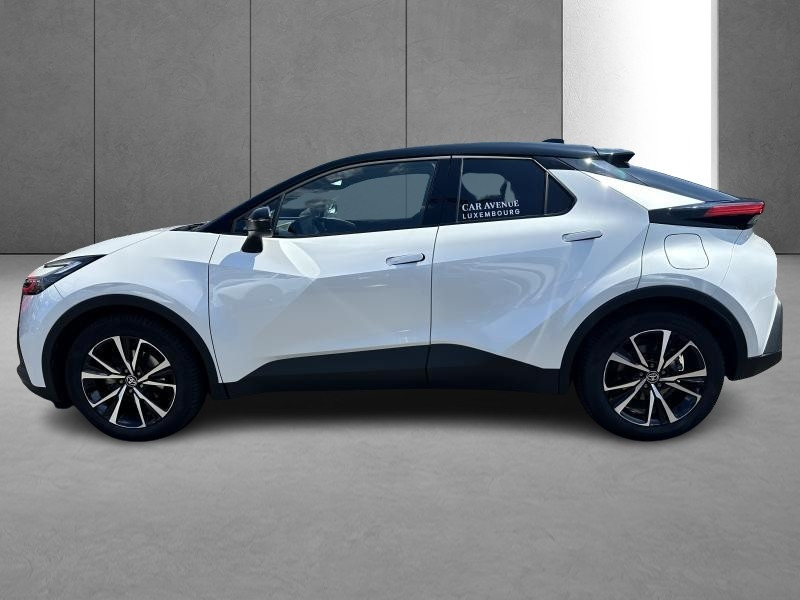 Used TOYOTA C-HR 2 2.0L HEV DYNAMIC PLUS + TECHNO 2024 WHITE € 37535 in Bertrange