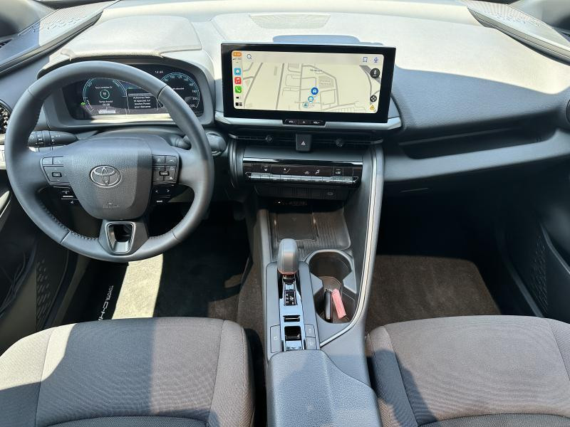 Used TOYOTA C-HR 2 2.0L HEV DYNAMIC PLUS + TECHNO 2024 WHITE € 37535 in Bertrange