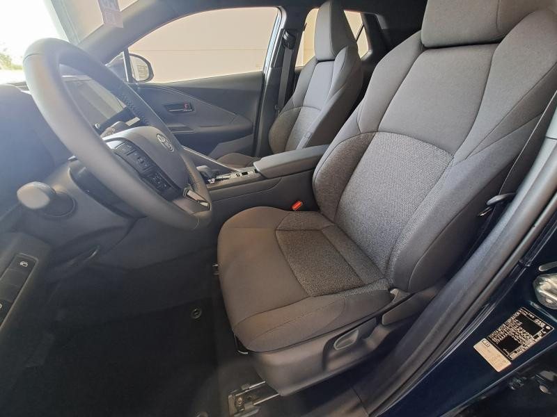 Occasion TOYOTA C-HR 1.8L Hybrid 140cv C-HR 1.8 HYBRID 2024 BLUE 29890 € à Schifflange