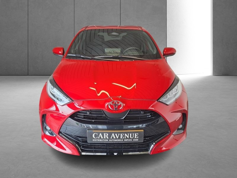 Occasion TOYOTA Yaris 1.5 TNGA HEV Style pack confort 2024 RED 29490 € à Schifflange