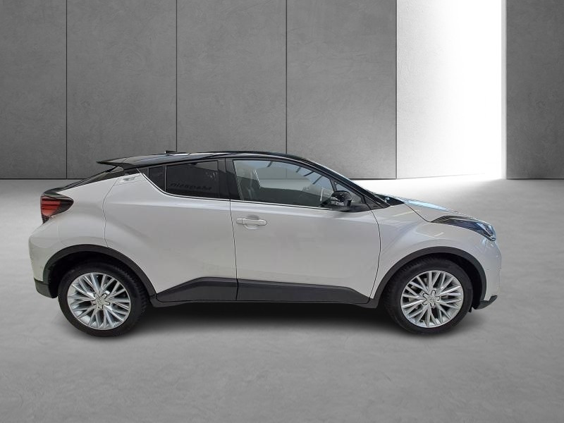 Occasion TOYOTA C-HR 1.8L Hybrid 122cv C-HIC Bi-Tone + Navi 2023 WHITE 31990 € à Schifflange