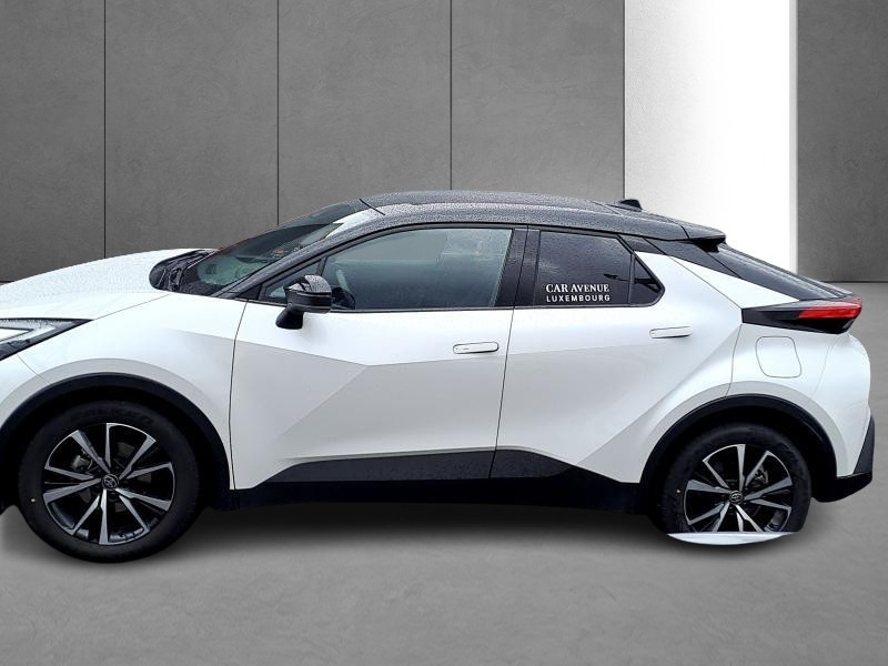 Occasion TOYOTA C-HR 1.8 Dynamic Plus BI TONE 2024 WHITE 35897 € à Bertrange