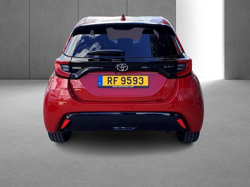 Used TOYOTA Yaris 1.5 style 2024 RED € 27900 in Bertrange