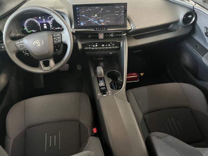 Occasion TOYOTA C-HR 2.0L HEV Dynamic Plus Mono-Tone 2024 GREY 36775 € à Bertrange