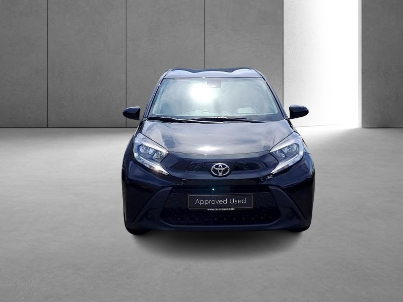 Occasion TOYOTA Aygo X 1.0L X play 2023 BLACK 14900 € à Schifflange