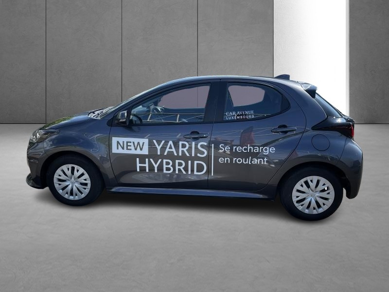 Occasion TOYOTA Yaris 15 5 d. 1.5 Hybrid e-CVT Dynamic 2023 GREY 21990 € à Bertrange