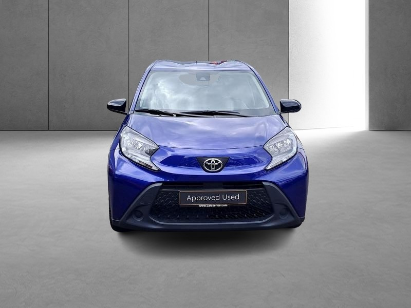 Occasion TOYOTA Aygo X 1.0L X play 2023 BLUE 14900 € à Bertrange