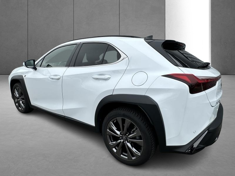 Occasion LEXUS UX 2.0L HEV F SPORT Design 2023 WHITE 39990 € à Bertrange