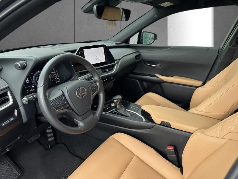 Used LEXUS UX 2.0L HEV F SPORT Design 2023 BLACK € 34990 in Bertrange