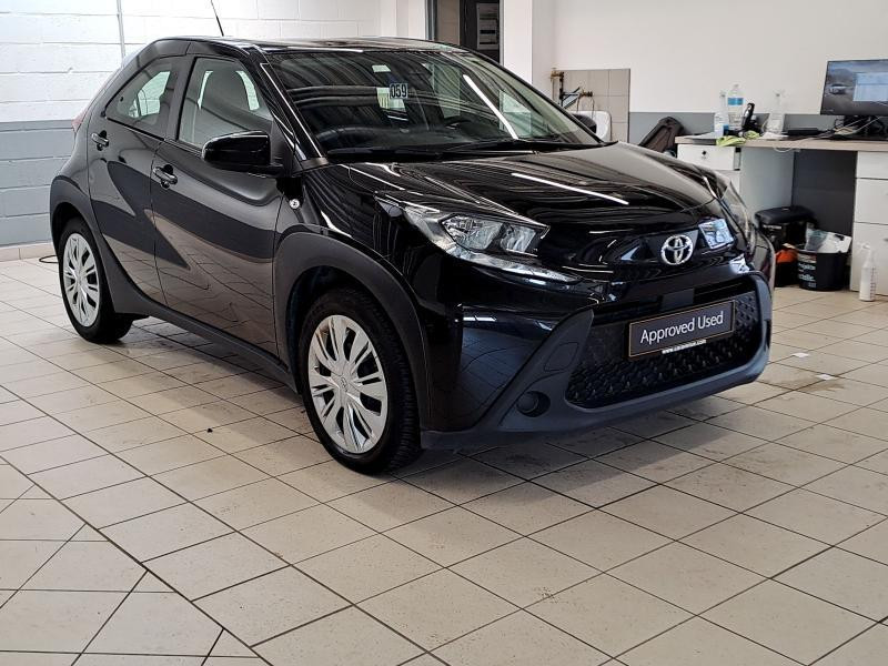 Occasion TOYOTA Aygo X 1.0L X play 2023 BLACK 14900 € à Bertrange