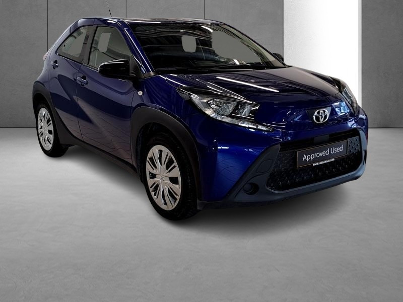 Occasion TOYOTA Aygo X 1.0L X play 2023 BLUE 14900 € à Bertrange