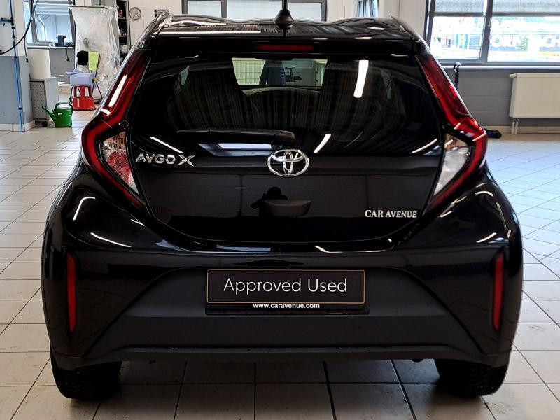 Used TOYOTA Aygo X 1.0L X play 2023 BLACK € 14900 in Bertrange