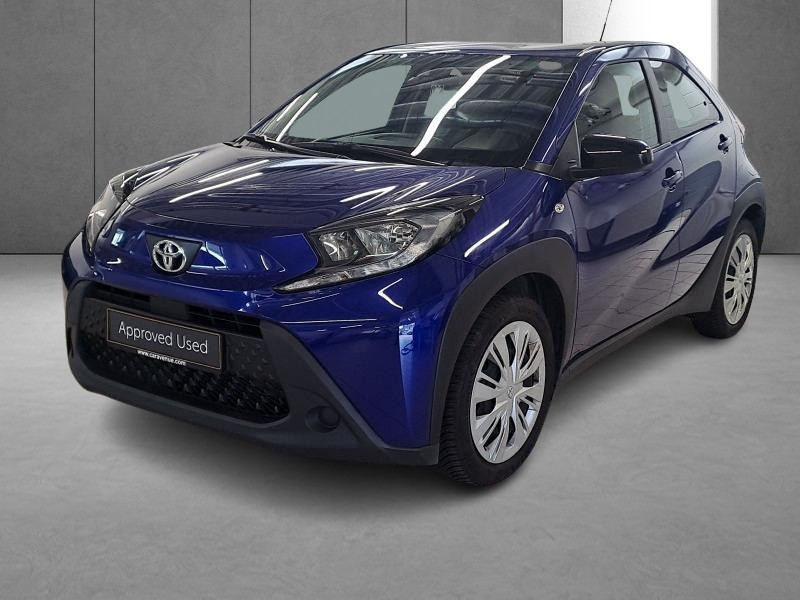 Used TOYOTA Aygo X 1.0L X play 2023 BLUE € 14900 in Bertrange