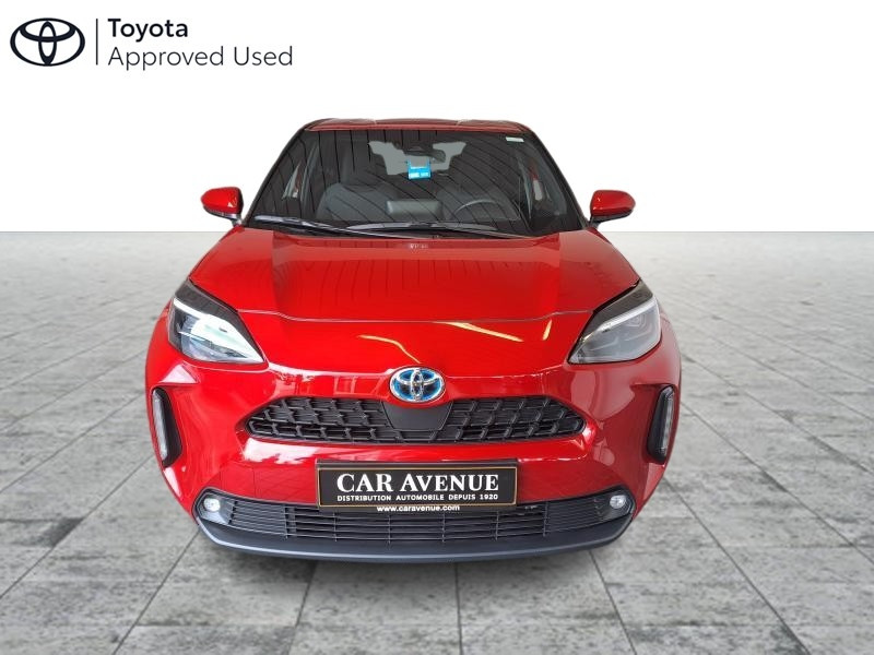 Used TOYOTA Yaris Cross 1.5 TNGA HEV Dynamic Plus 2023 RED € 28490 in Schifflange